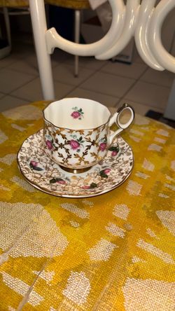 Elizabethan fine bone china
