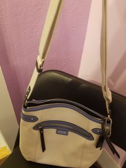Ladies leather coach purse