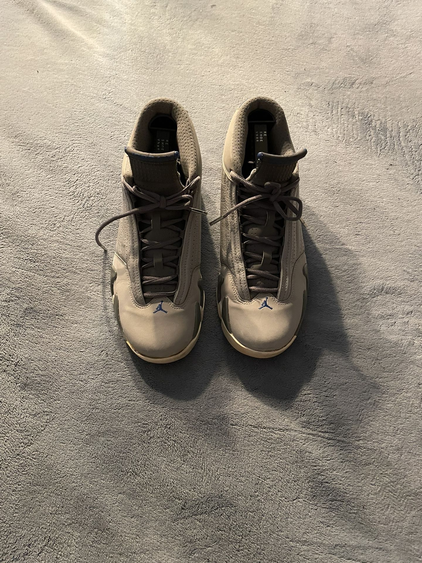 Jordan 14 Retro “Wolf Grey”
