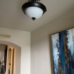 CEILING LIGHT 