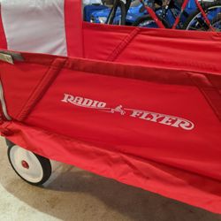 Radio Flyer Folding Red Wagon