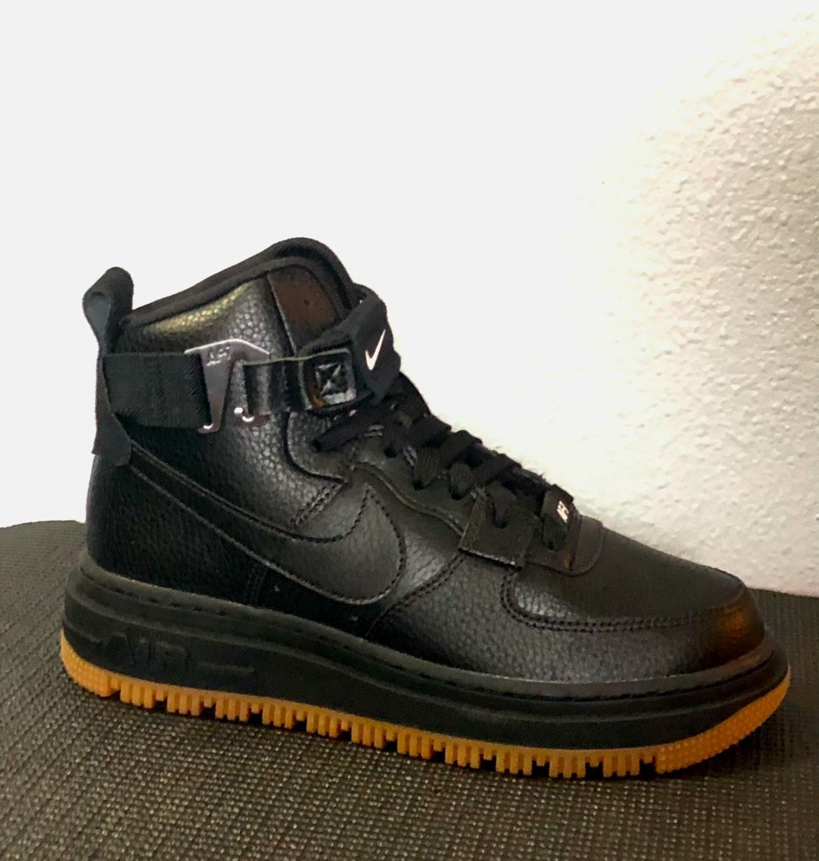 Nike Utility High