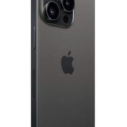 Unlocked iPhone 15pro max 512 GB
