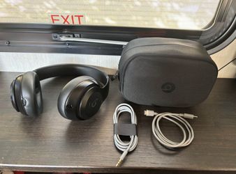 Beats Studio Pro