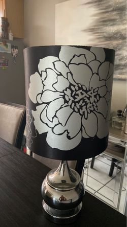 Table lamp