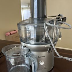 Breville juicer - moving sale