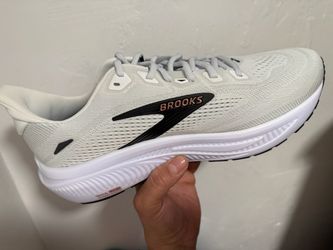 Brooks Ghost 18