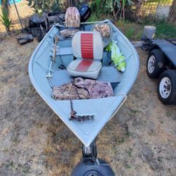 13 Ft. Boat With Suzuki 4 Stroke Outboard Motor And Trailer