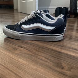 new skul vans