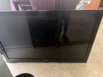 Samsung Flat Screen TV 52 inch