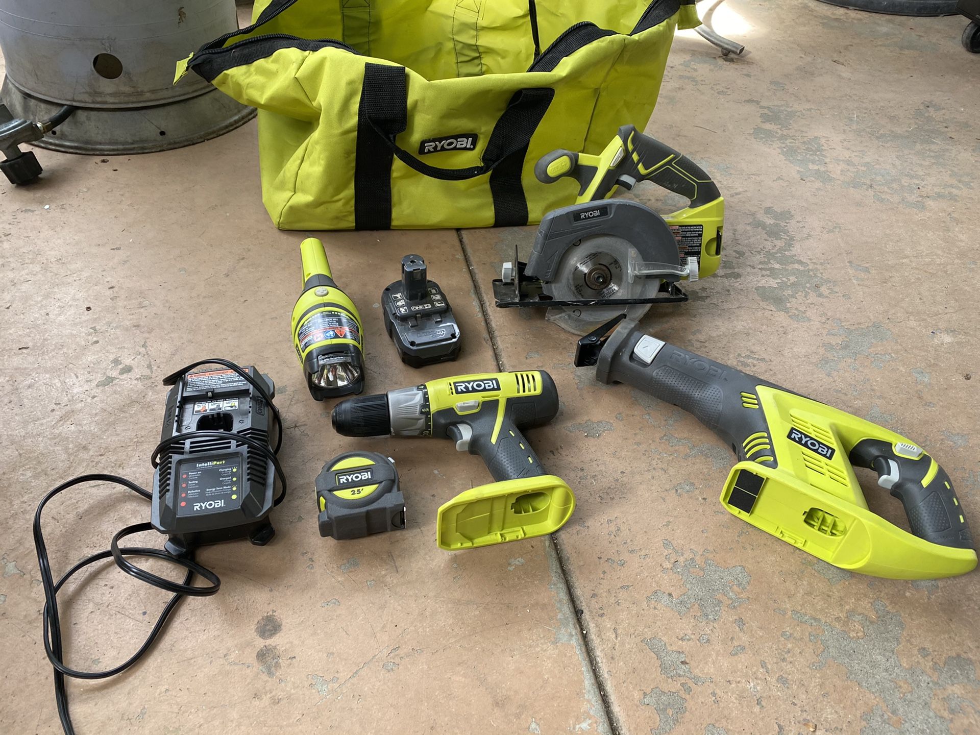 Ryobi power tool set