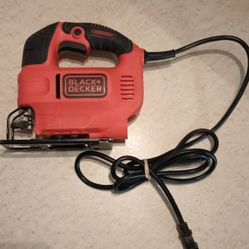 Black &  Decker 4.5AMP Jigsaw Variable Speed BDEJS300C Corded men's