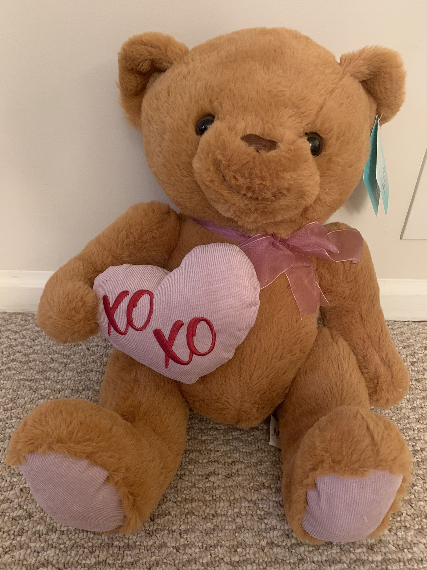 ❤️ New Cuddle Large Plush Valentine Bear w/heart, XOXO Heart Pillow