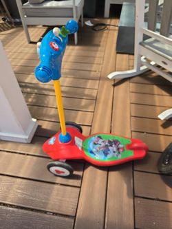 Disney  scooter for young kids