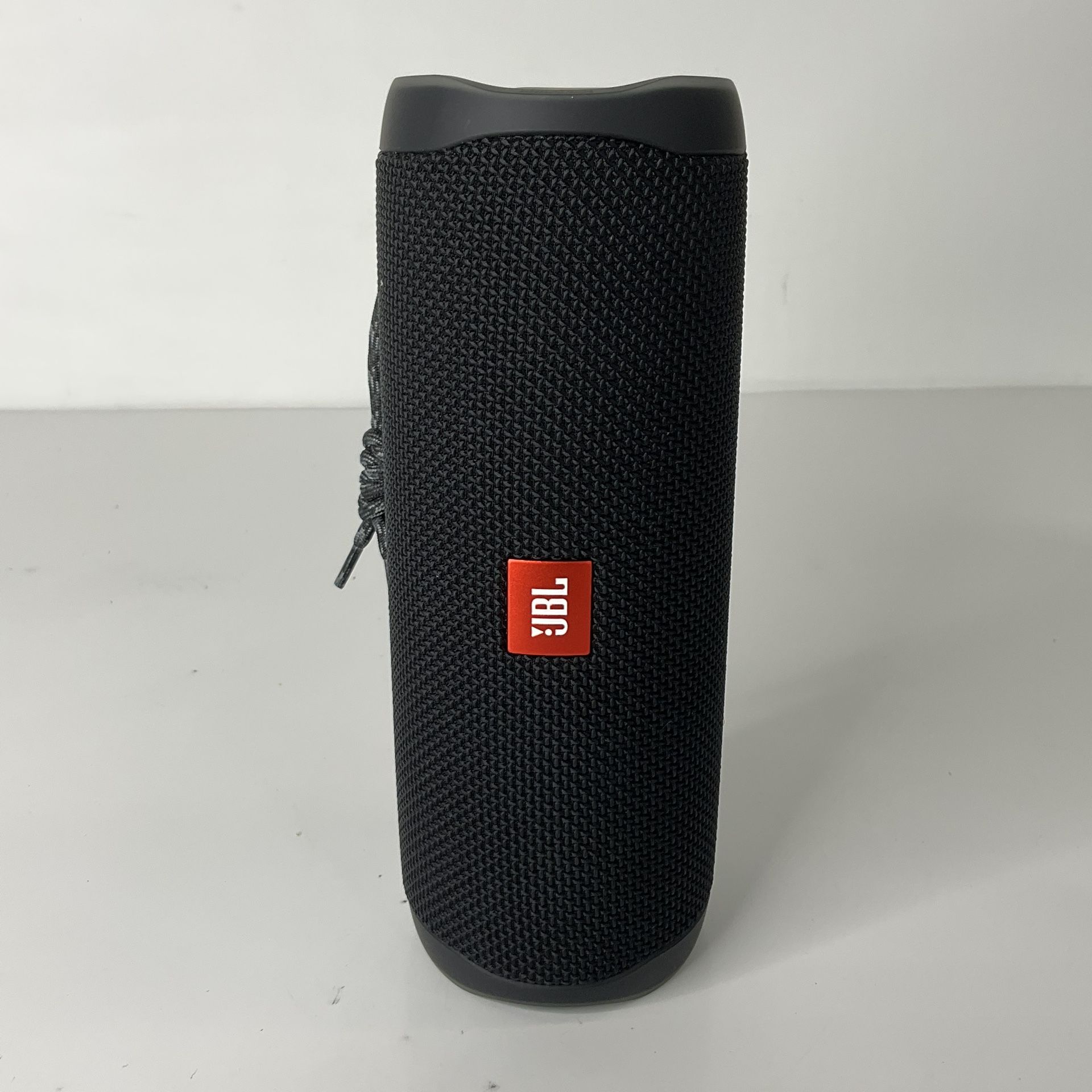 JBL Flip 5 Portable Bluetooth Speaker - Black