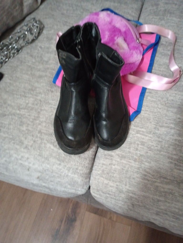 Bb Boots