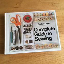Readers Digest Complete Guide To Sewing Book 1976