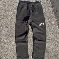 Essentials Fear Of God