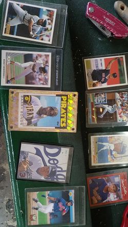 Lot of baseball cards all top players from the 80s and 90s era