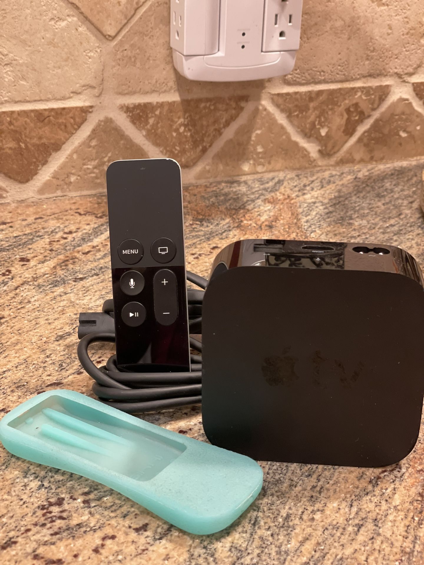 APPLE TV