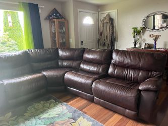 Leather couch w/ 3 recliners