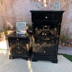 French Boho Style Wooden Bedroom Set King Or Calking Including Bed Frame,rails, Slants,tall Dresser,nightstand Has Been Refurbished!🌺