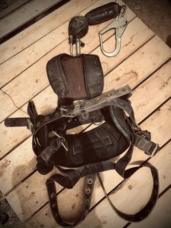 Harness And Hook End