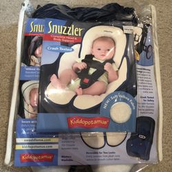 Kiddopatamus Snuzzler Car Seat Insert 