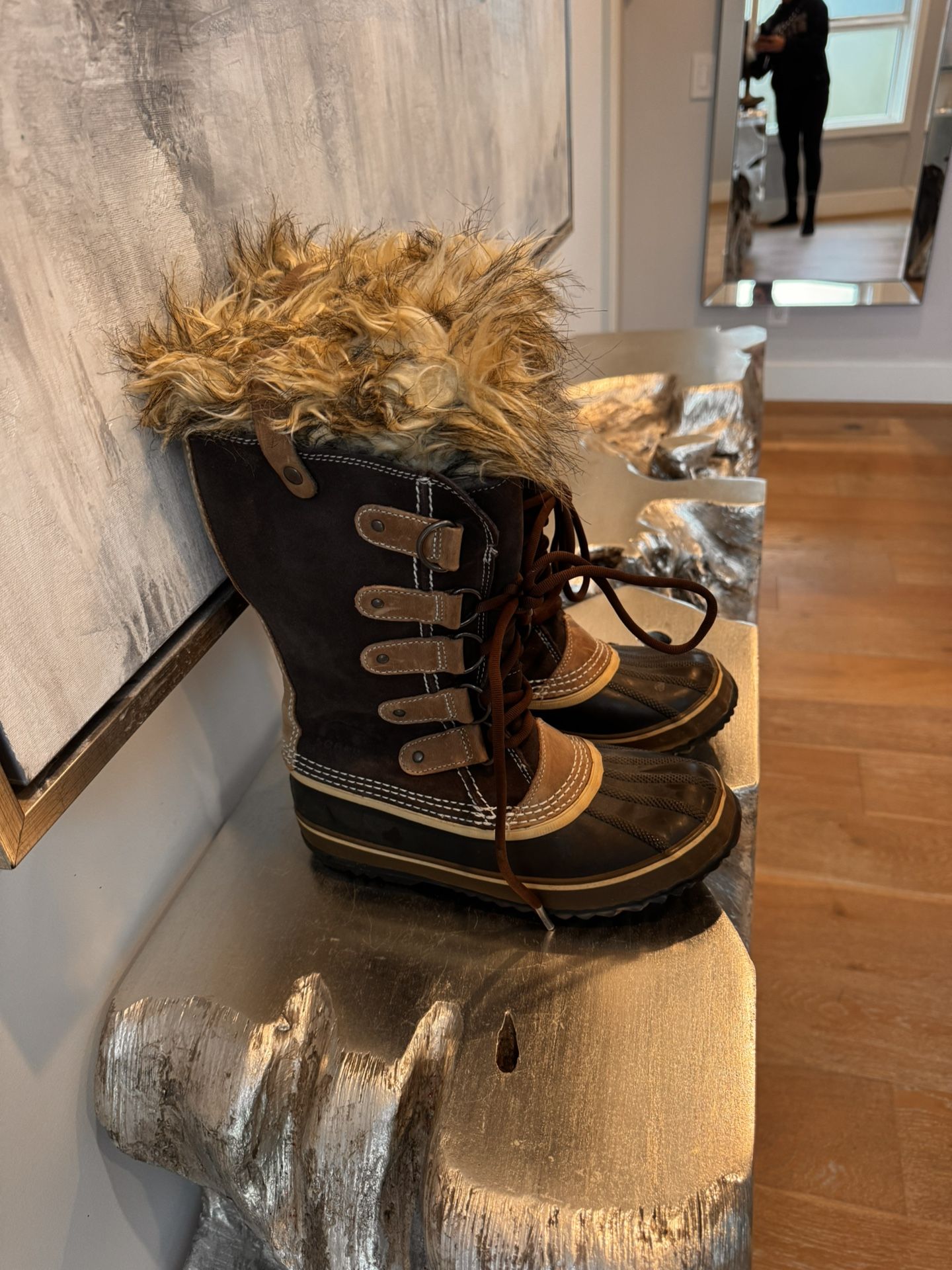 Sorel Boots Size 9