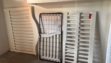 Convertible Baby Crib & Toddler Bed