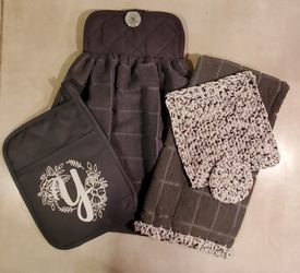 Crocheted washcloths and other items