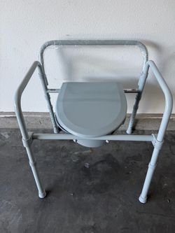 Drive 3-in-1 Folding . Commode with Competitive Edge Line