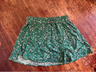 Green flowery skirt