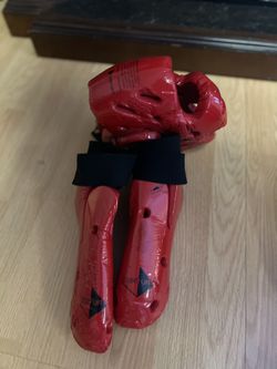 Century Sparring Equipment Adult S