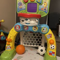 Baby Sports Center, Includes 2 Balls