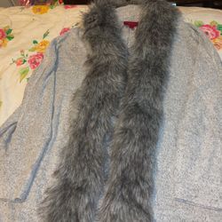 XL Jennifer Lopez Fur Collared Cardigan
