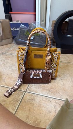 WRANGLER WRANGLER WESTERN DESERT PAISLEY TOTE BAG