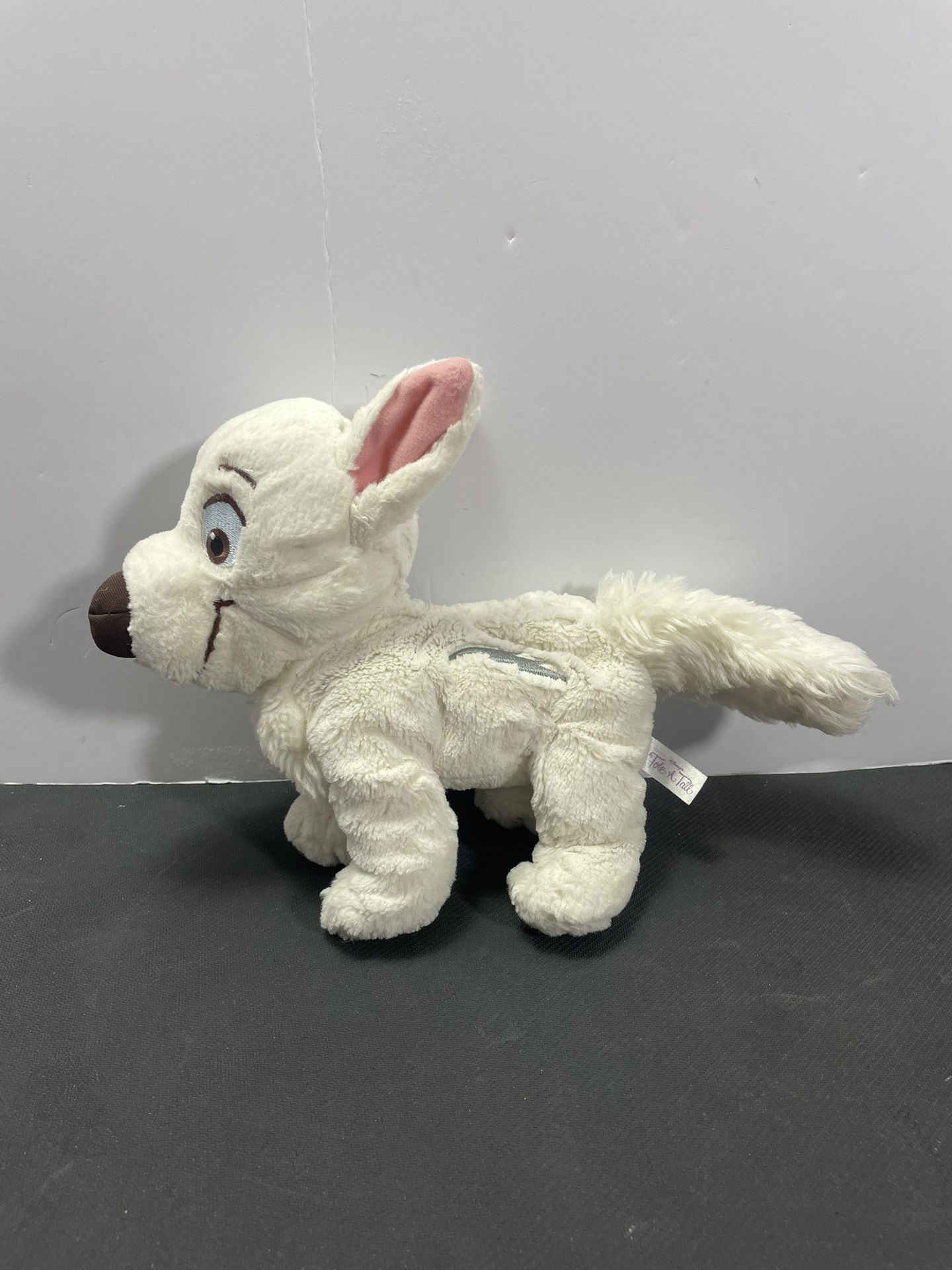 Disney Store Bolt Tote A Tail Plush Animal White Superhero Puppy Dog 9 Inch