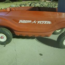 Radio Flyer All Terrian Air Tire Wagon