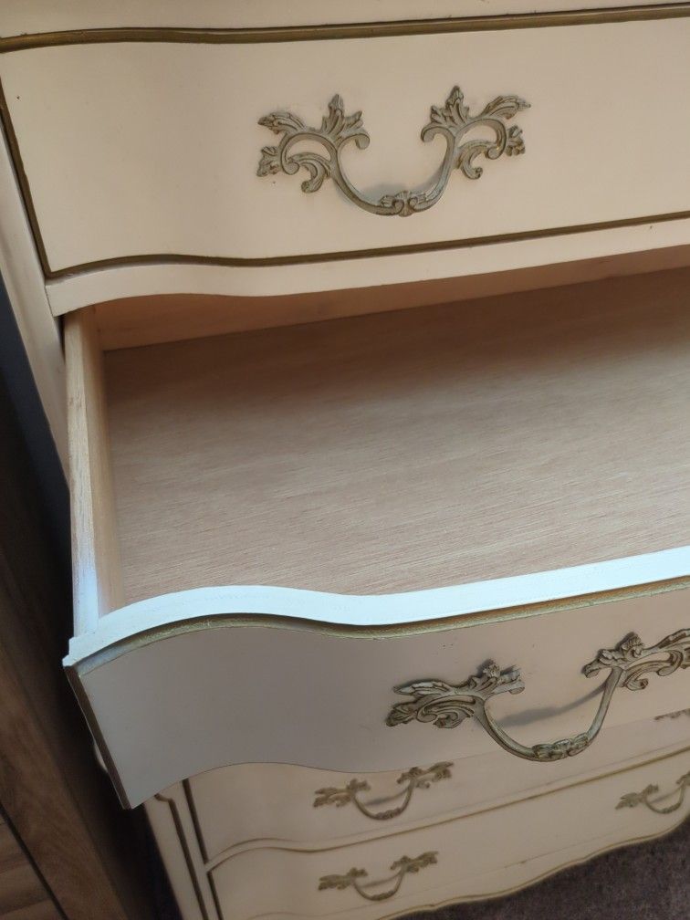 Vintage Wood French Provincial Dresser