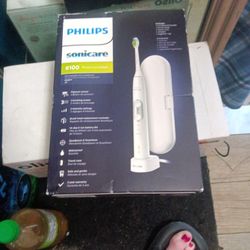 Philips Sonicate 6100 Power Toothbrush