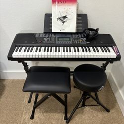Electronic Keyboard With Stand