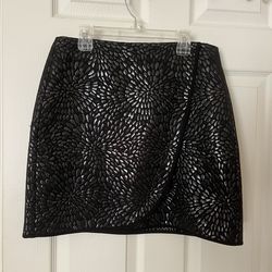 LOFT Women’s Black Shimmer Faux-Wrap Skirt - Size 6P - NWOT