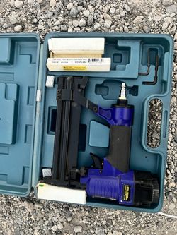 Finish nailer