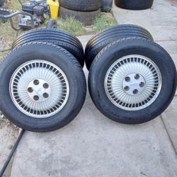 RIMS 205/75R15...5 LUGS FIT IMPALA MUSTANG NISSAN ALTIMA NISSAN MAXIMA DODGE CARAVAN FORD RANGER 