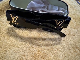 Louis Vuitton Black Sunglasses with Gold LV Logo