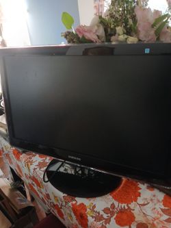 TV. SAMSUNG. Very. Nice