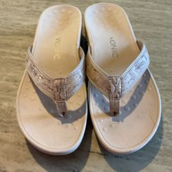 Vionic High Tide Flip Flop Sandals