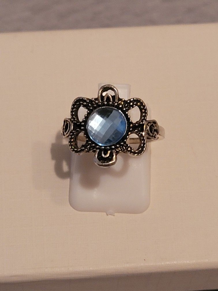 Vintage Silver and Blue Flower Ring Size 7