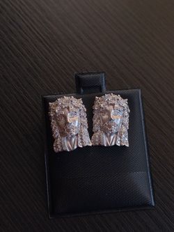 10K WHITE GOLD BUSTDOWN EARRINGS